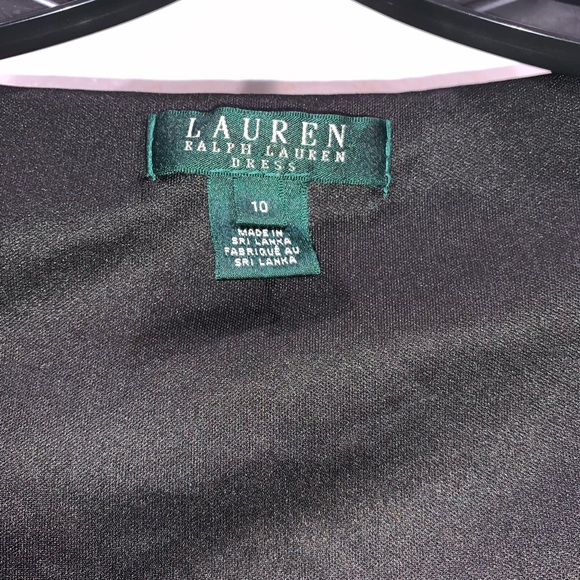 Sleeveless Wrap Dress - Picture 6 of 9